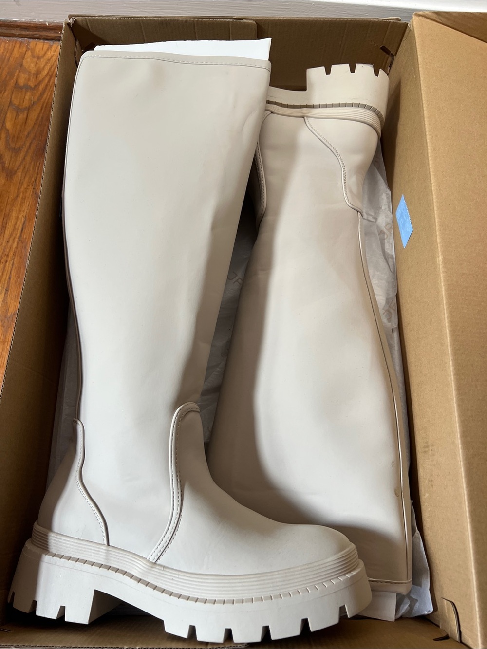 Women's Cream Knee-High Chunky Lug Sole Boots